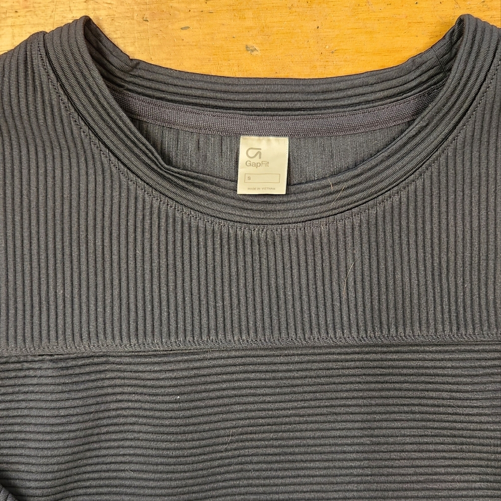 GAP Blue Crew Neck Stretchy Sweater with Seam Detail - Picture 2 of 6